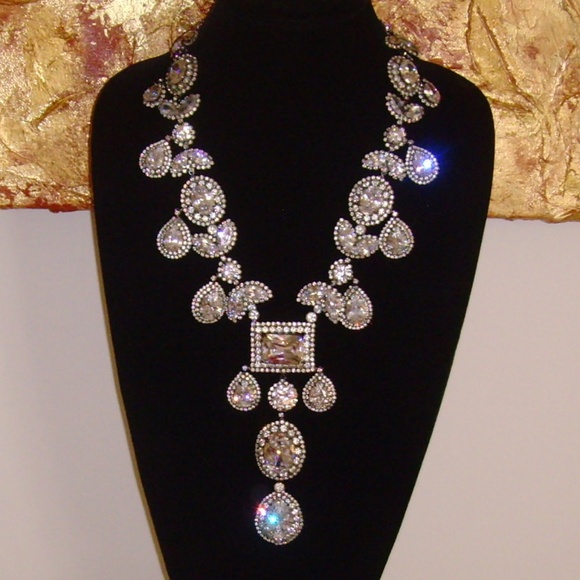 Robert Sorrell Original Vintage Necklace and Earring Set - Picture 6 of 15